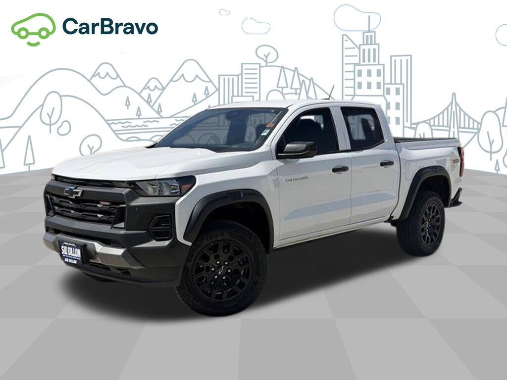 2023 Chevrolet Colorado Trail Boss — photo 1 of 6
