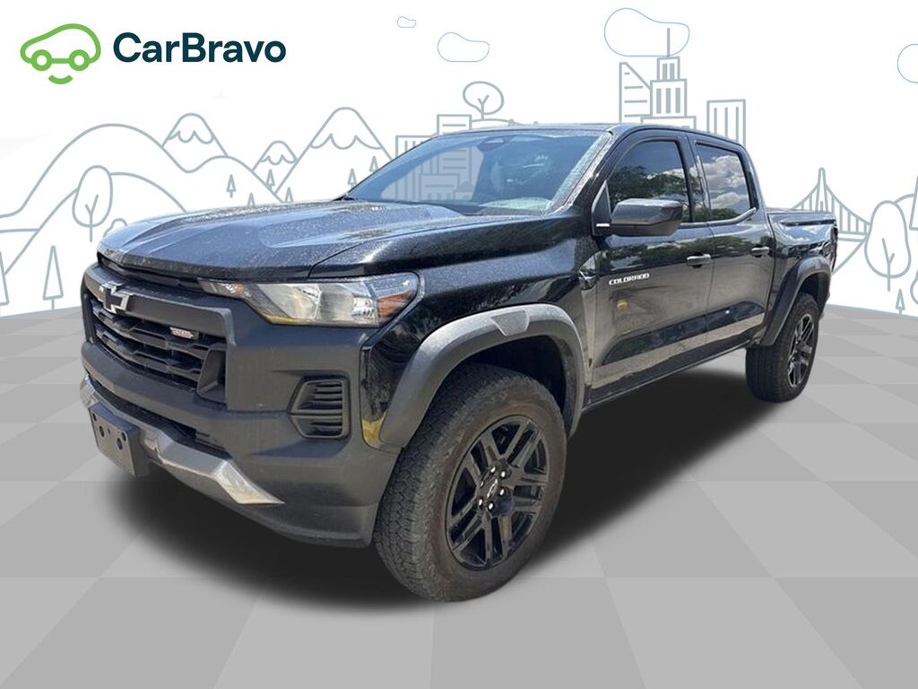 2025 Chevrolet Colorado Trail Boss — photo 1 of 6