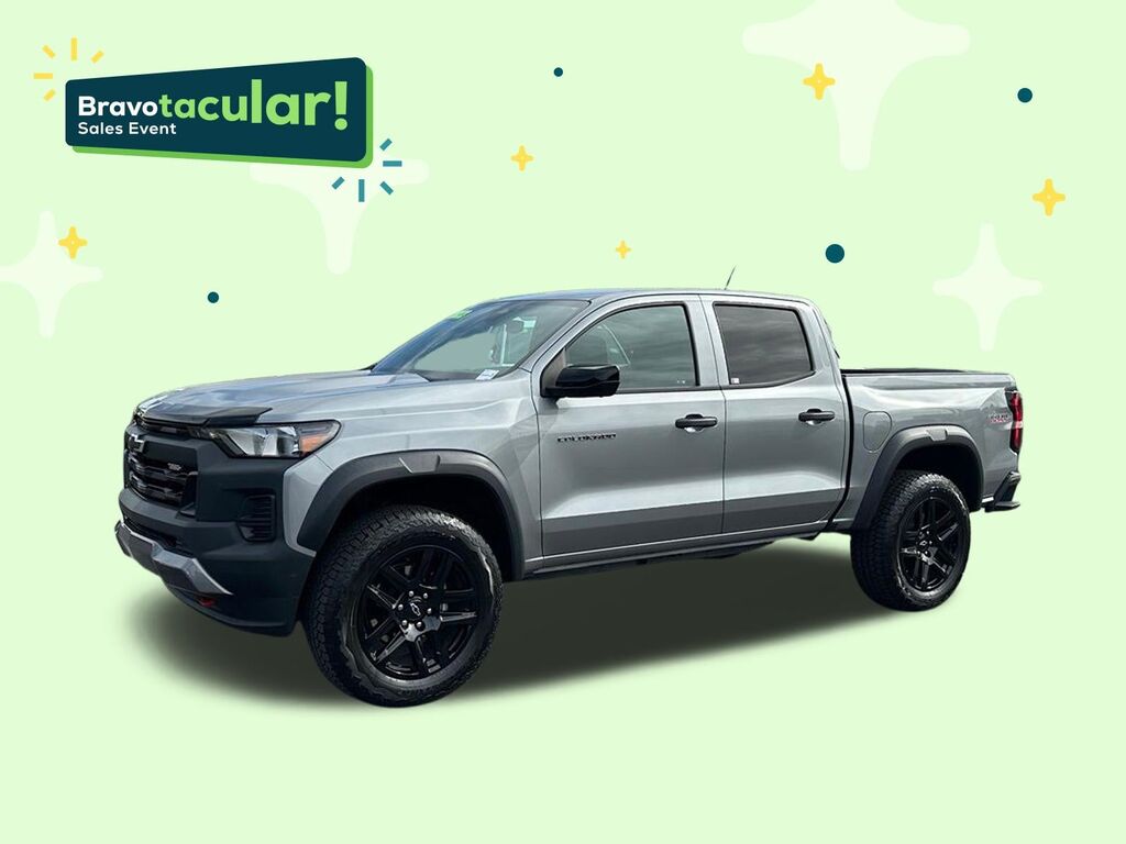 2023 Chevrolet Colorado 4WD Trail Boss — photo 1 of 7
