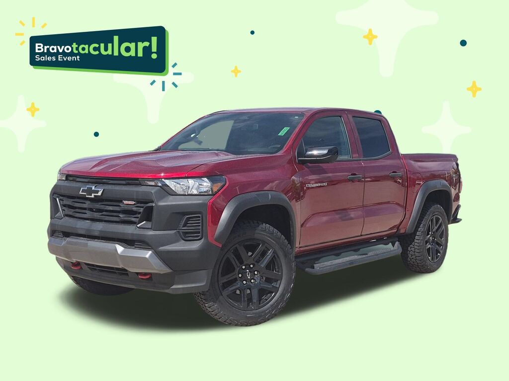 2023 Chevrolet Colorado Trail Boss — photo 1 of 7