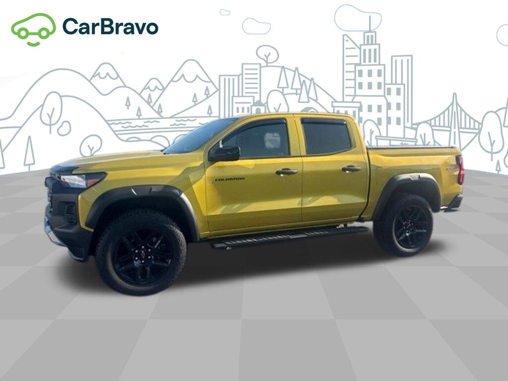 2023 Chevrolet Colorado Trail Boss — photo 1 of 2