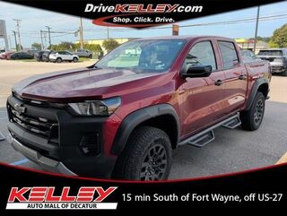 2023 Chevrolet Colorado Trail Boss — photo 1 of 13
