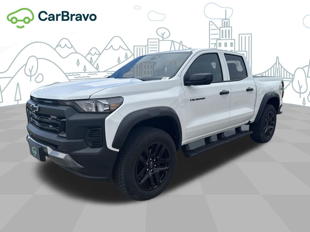2024 Chevrolet Colorado Trail Boss — photo 1 of 6