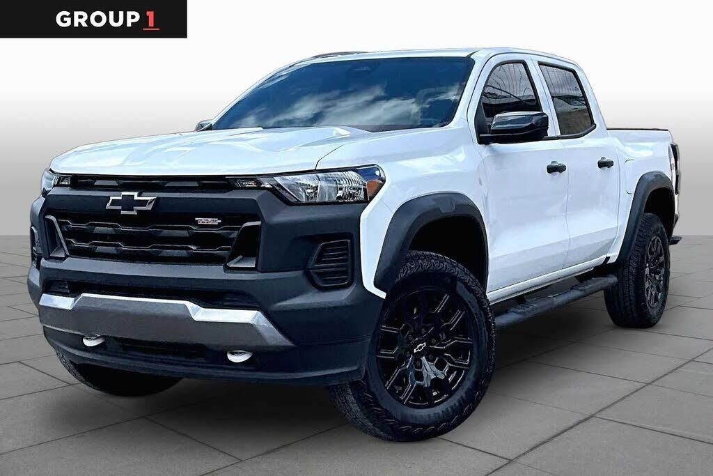 2024 Chevrolet Colorado Trail Boss — photo 1 of 1