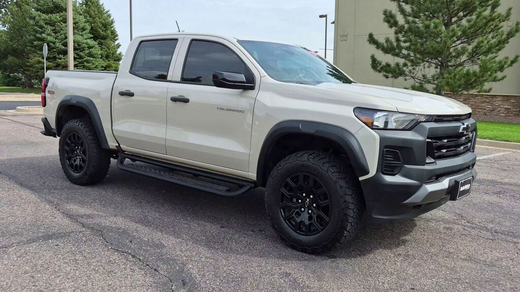 2026 Chevrolet Colorado Trail Boss — photo 1 of 7