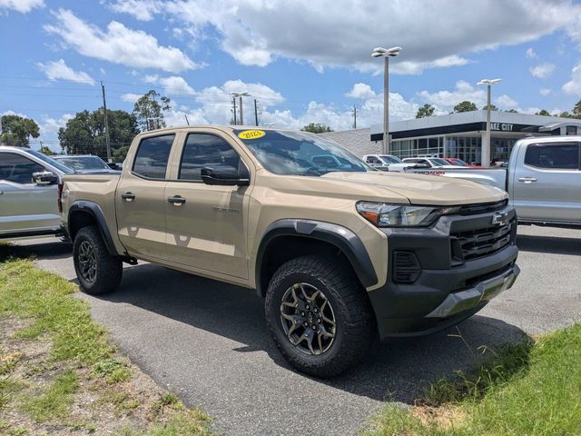 2023 Chevrolet Colorado Trail Boss — photo 1 of 13