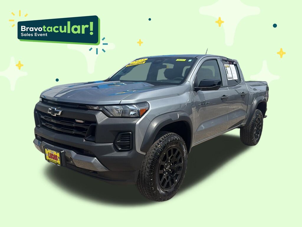 2023 Chevrolet Colorado 4WD Trail Boss — photo 1 of 6