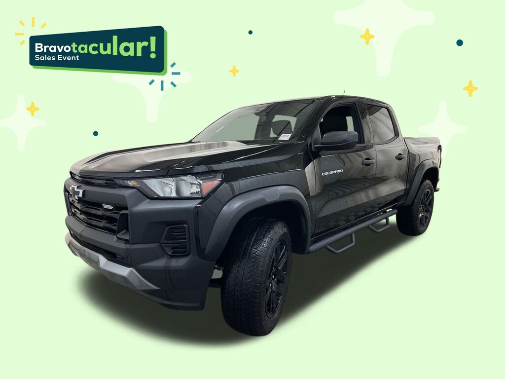 2023 Chevrolet Colorado 4WD Trail Boss — photo 1 of 6