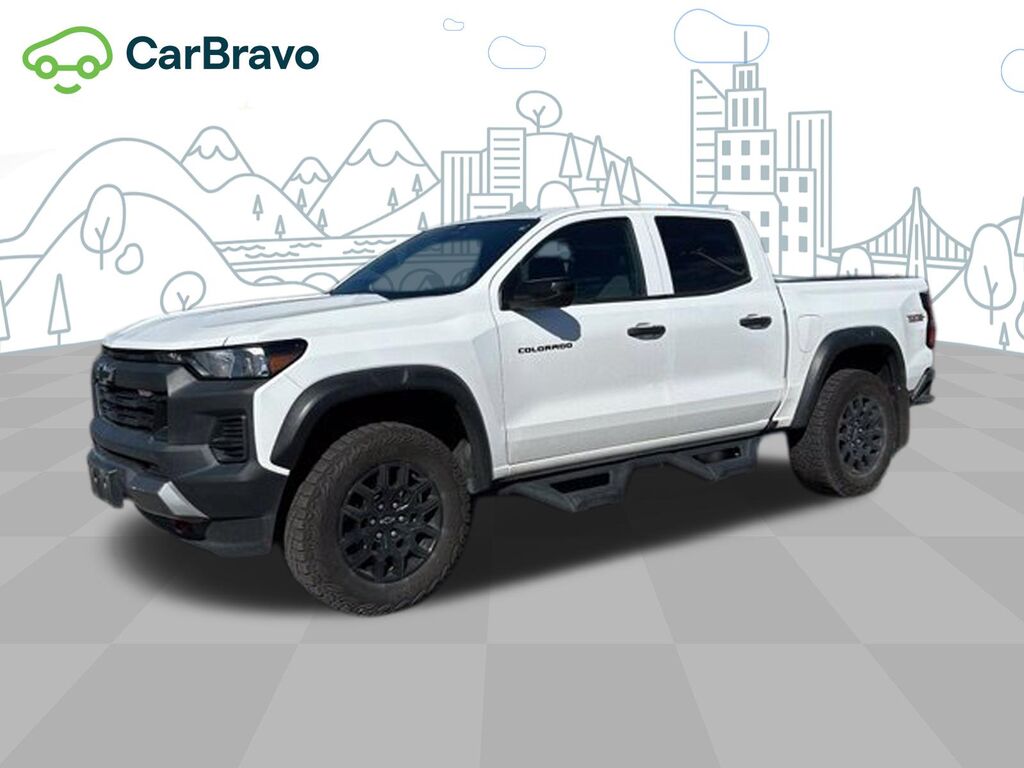 2024 Chevrolet Colorado Trail Boss — photo 1 of 7
