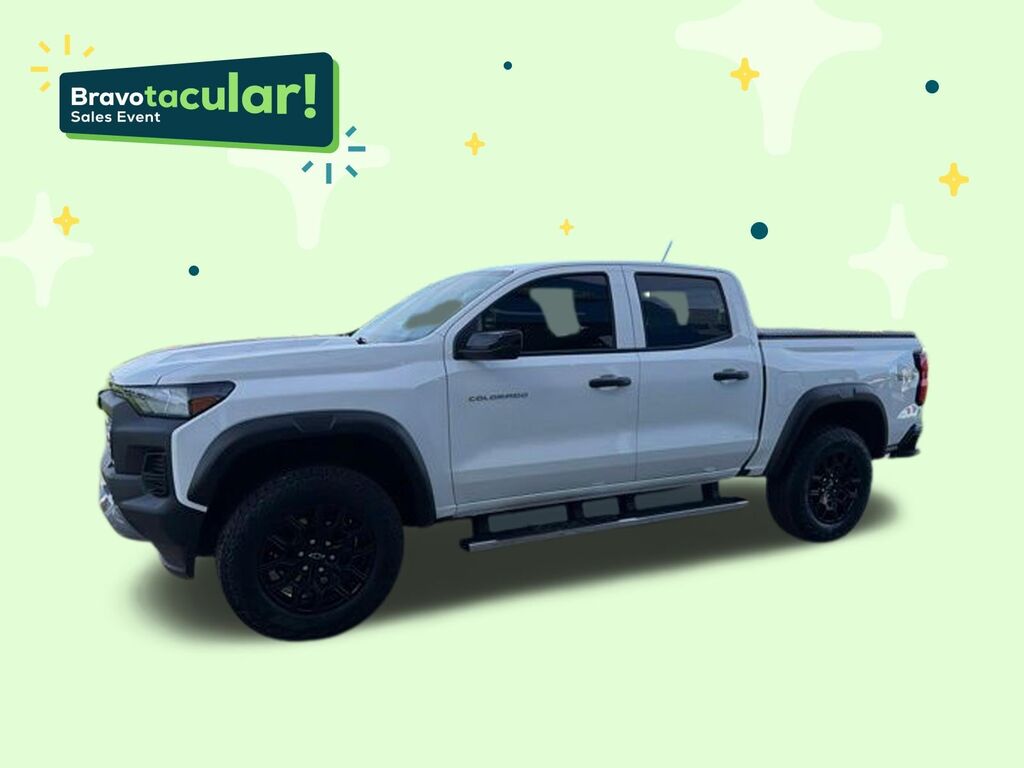 2024 Chevrolet Colorado Trail Boss — photo 1 of 6