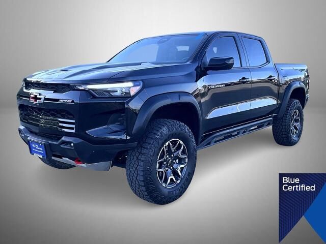2024 Chevrolet Colorado ZR2 — photo 1 of 39