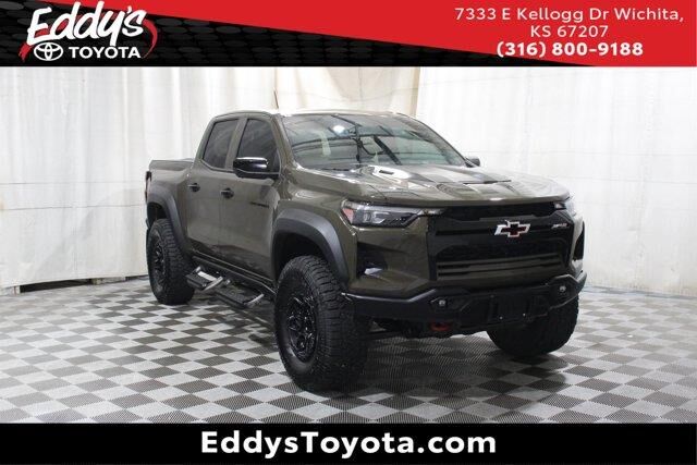2025 Chevrolet Colorado ZR2 — photo 1 of 13