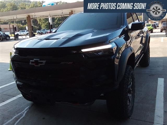 2023 Chevrolet Colorado ZR2 — photo 1 of 26
