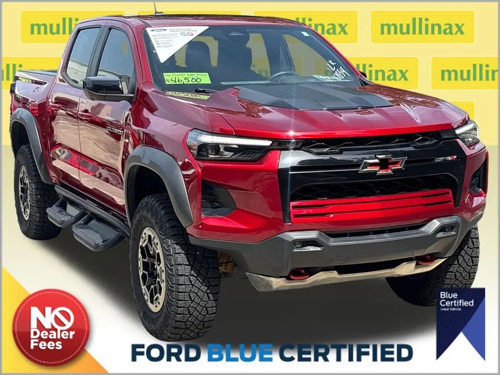 2024 Chevrolet Colorado ZR2 — photo 1 of 3