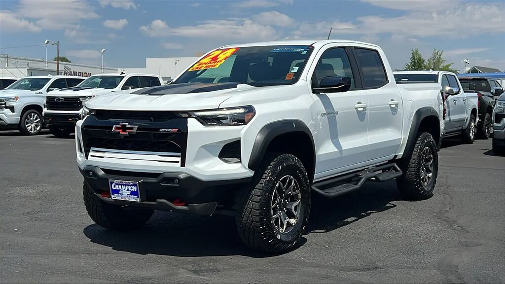 2024 Chevrolet Colorado ZR2 — photo 1 of 16