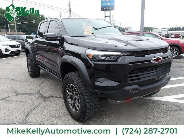 2024 Chevrolet Colorado ZR2 — photo 1 of 25