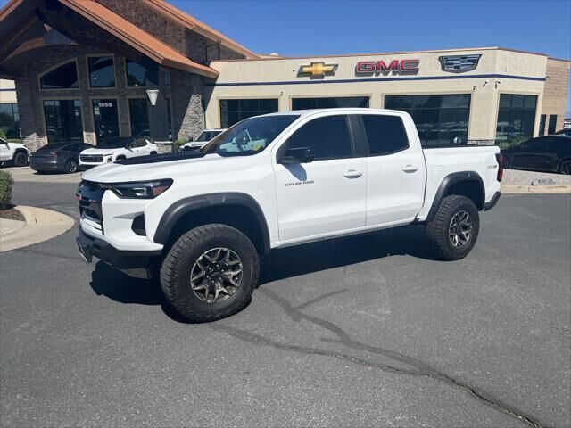 2024 Chevrolet Colorado ZR2 — photo 1 of 13