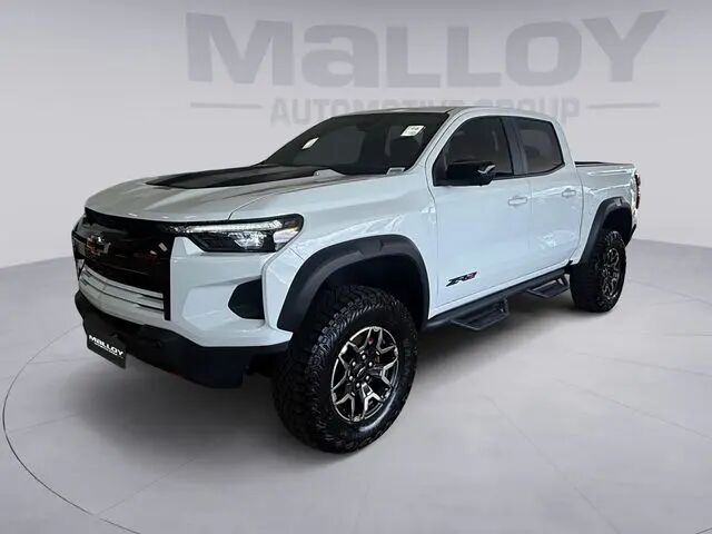 2024 Chevrolet Colorado ZR2 — photo 1 of 13