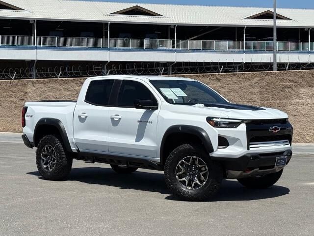 2025 Chevrolet Colorado ZR2