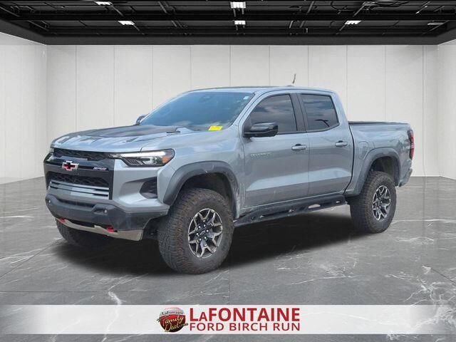 2025 Chevrolet Colorado ZR2 — photo 1 of 12