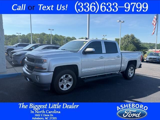 2019 Chevrolet Silverado 1500 LT — photo 1 of 8