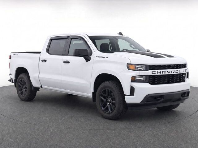 2021 Chevrolet Silverado 1500 Custom — photo 1 of 10