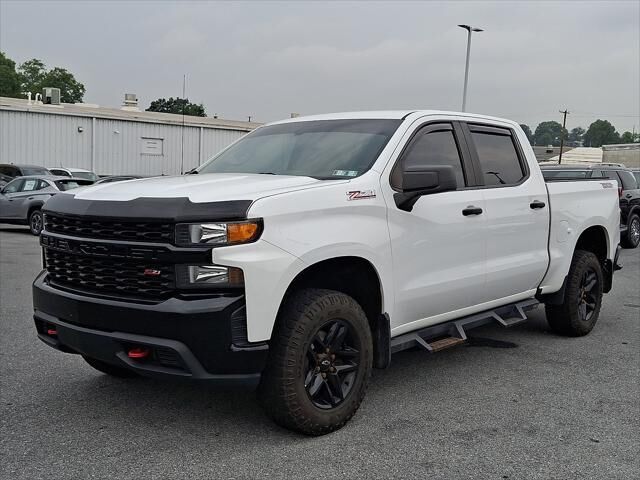 2019 Chevrolet Silverado 1500 Custom Trail Boss — photo 1 of 13