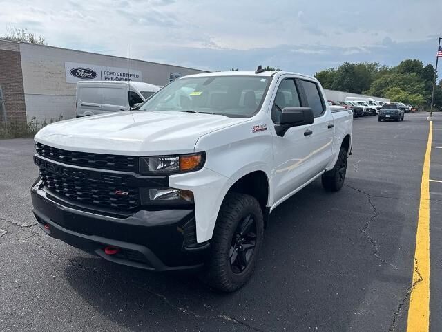 2020 Chevrolet Silverado 1500 Custom Trail Boss — photo 1 of 10