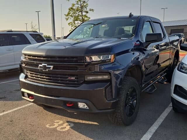 2021 Chevrolet Silverado 1500 LT Trail Boss — photo 1 of 16