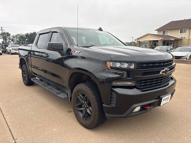 2019 Chevrolet Silverado 1500 LT Trail Boss — photo 1 of 13