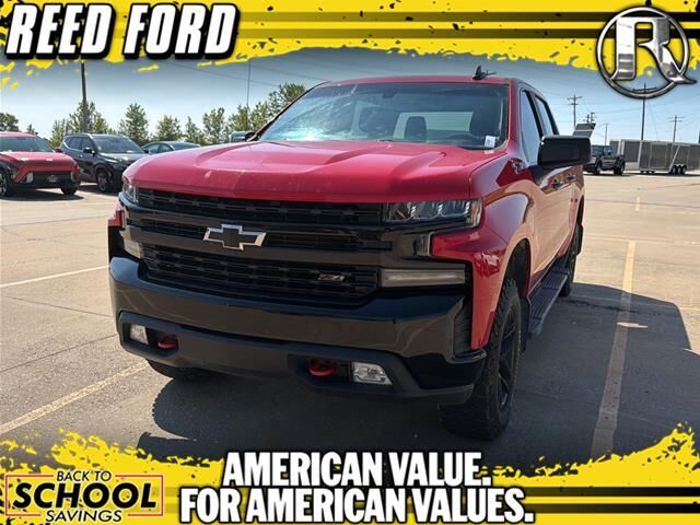 2021 Chevrolet Silverado 1500 LT Trail Boss — photo 1 of 16