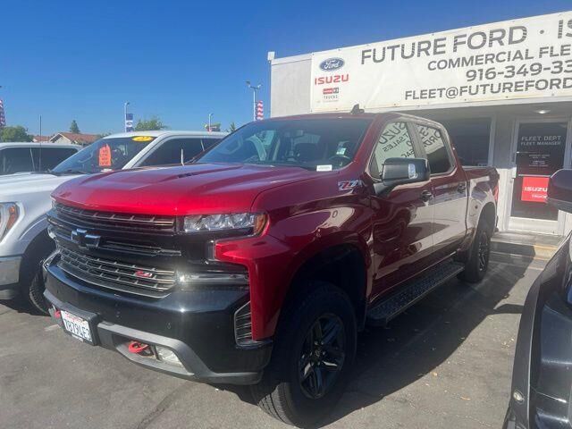 2021 Chevrolet Silverado 1500 LT Trail Boss — photo 1 of 39