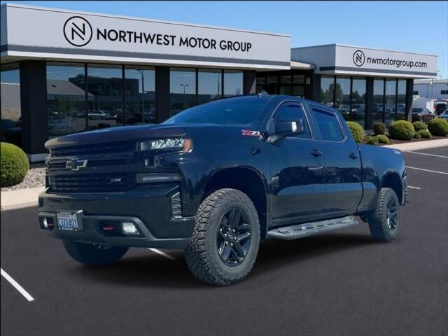 2020 Chevrolet Silverado 1500 LT Trail Boss — photo 1 of 66