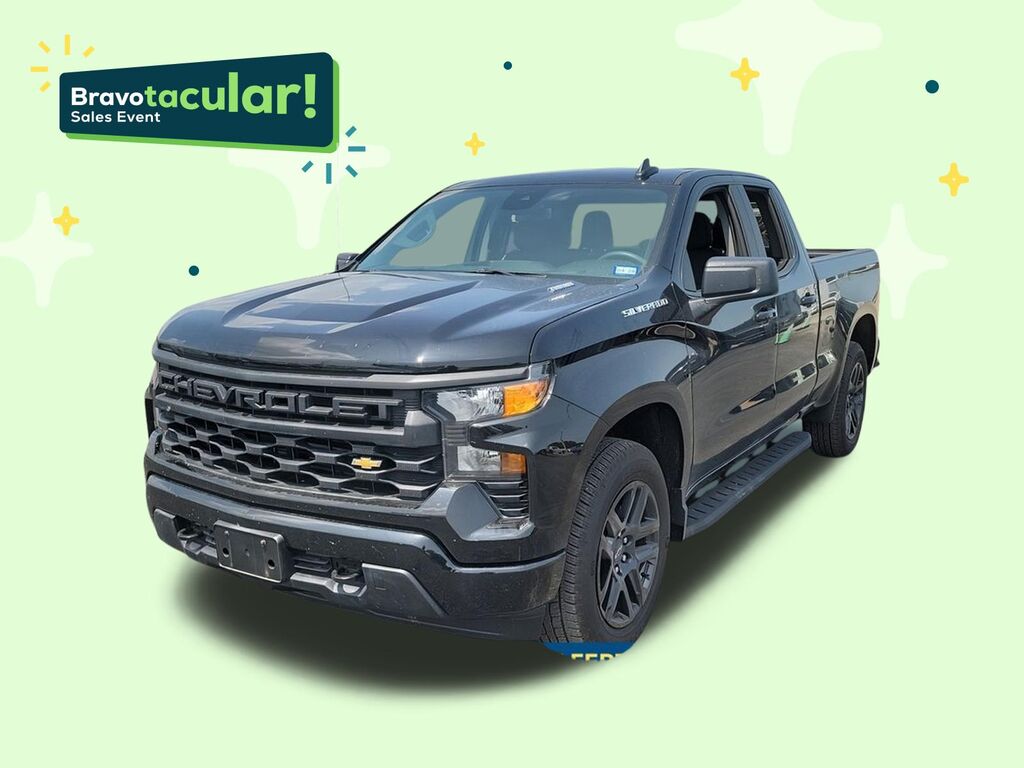 2026 Chevrolet Silverado 1500 Custom — photo 1 of 6