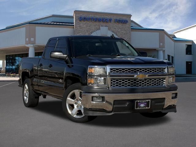 2015 Chevrolet Silverado 1500 LT — photo 1 of 26