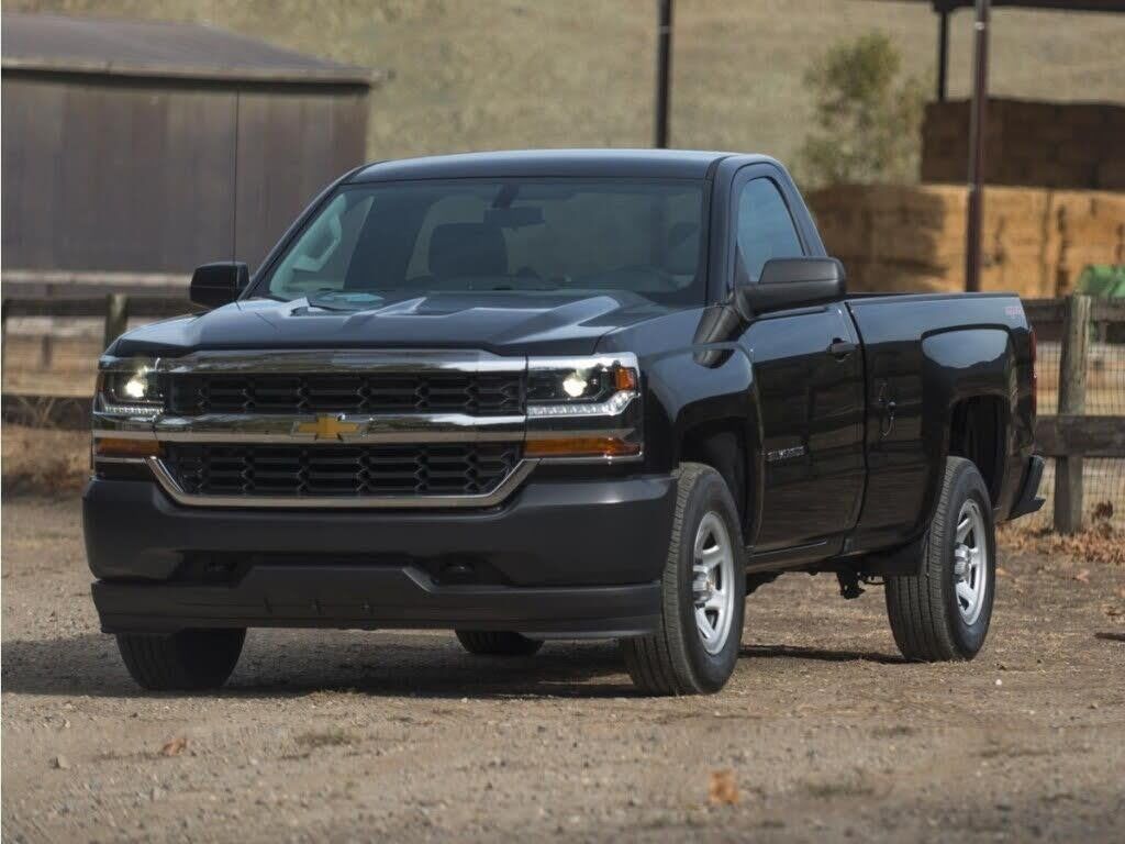 2016 Chevrolet Silverado 1500 LT — photo 1 of 1