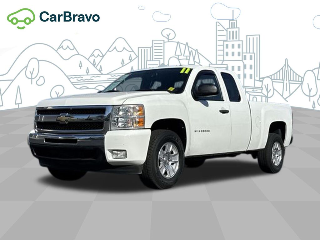 2011 Chevrolet Silverado 1500 LT — photo 1 of 6