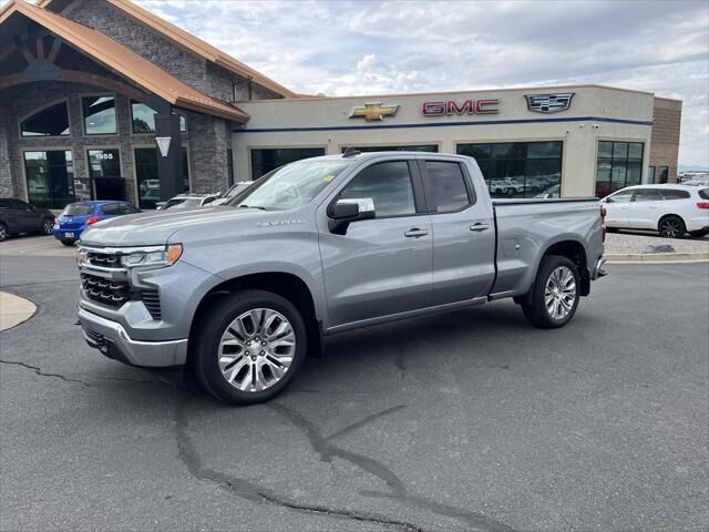 2024 Chevrolet Silverado 1500 LT — photo 1 of 13