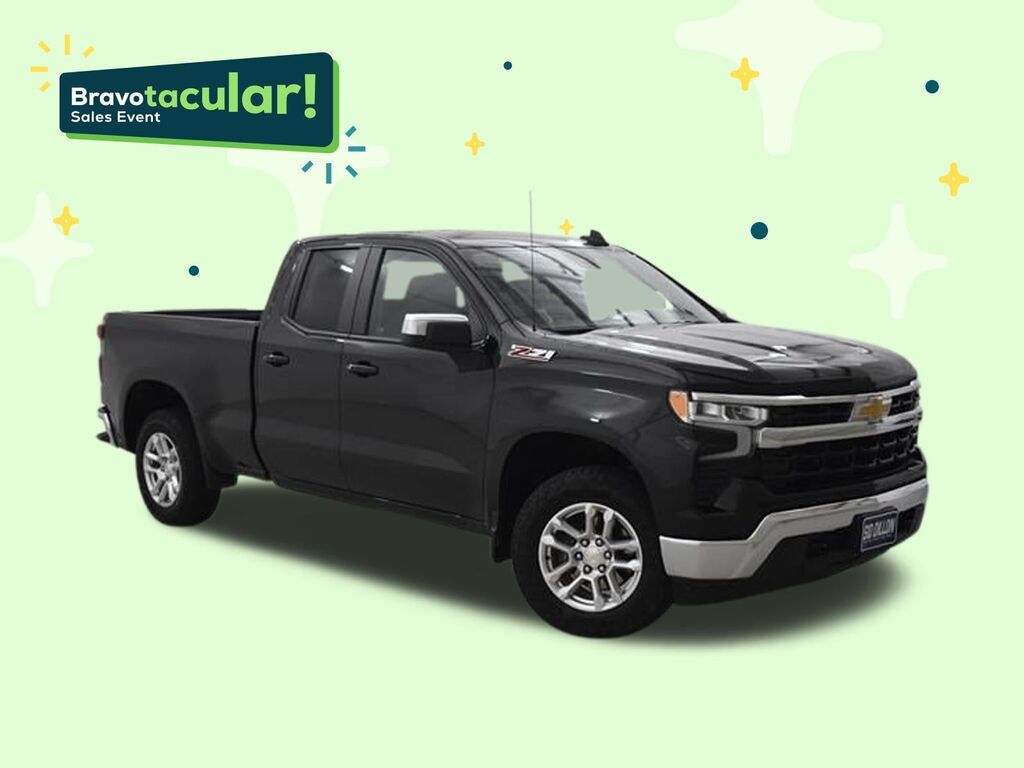 2025 Chevrolet Silverado 1500 LT — photo 1 of 7