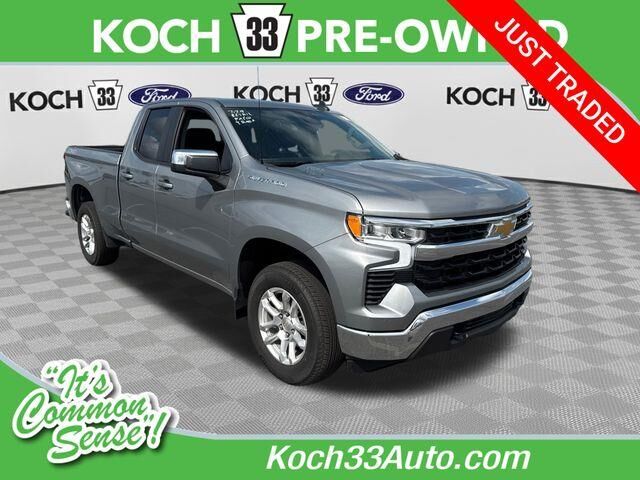 2025 Chevrolet Silverado 1500 LT — photo 1 of 22