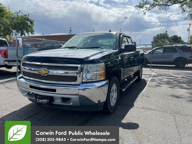 2013 Chevrolet Silverado 1500 LT — photo 1 of 39