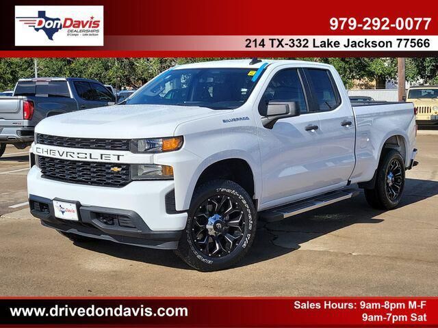 2022 Chevrolet Silverado 1500 Limited Custom — photo 1 of 26