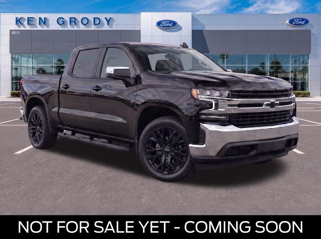 2020 Chevrolet Silverado 1500 LT — photo 1 of 2
