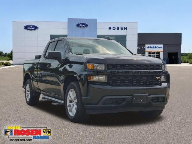 2020 Chevrolet Silverado 1500 Custom — photo 1 of 26