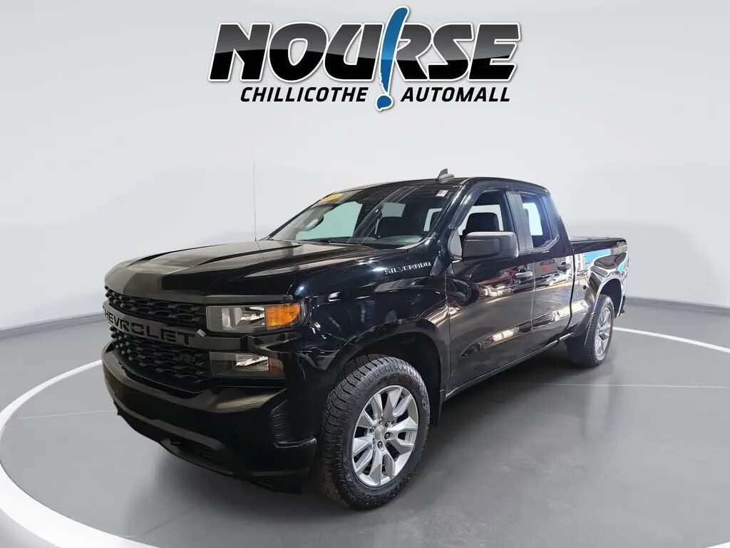 2021 Chevrolet Silverado 1500 Custom — photo 1 of 25