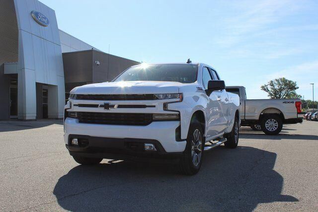 2019 Chevrolet Silverado 1500 RST — photo 1 of 13