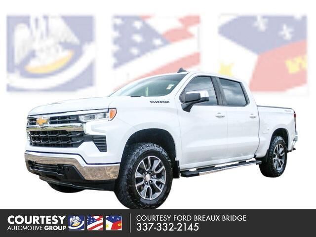 2023 Chevrolet Silverado 1500 LT — photo 1 of 13