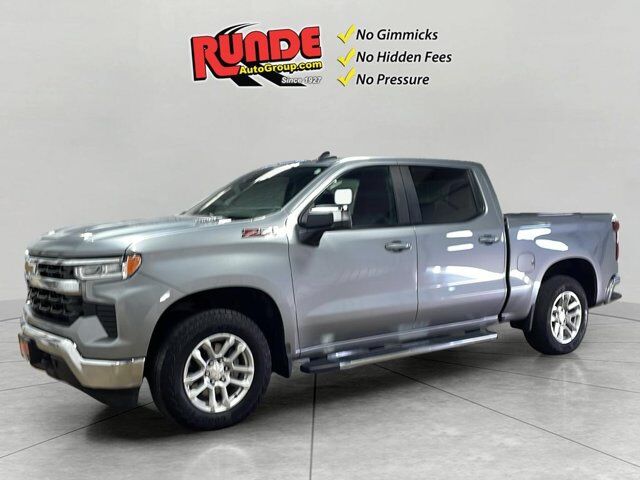 2024 Chevrolet Silverado 1500 LT — photo 1 of 13