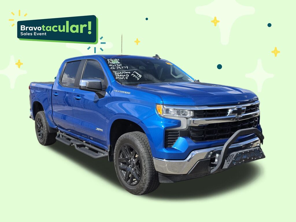 2022 Chevrolet Silverado 1500 LT — photo 1 of 2