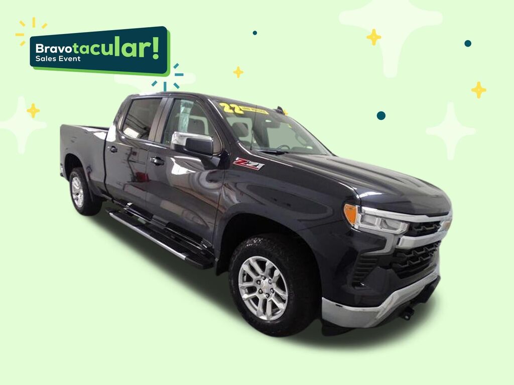 2022 Chevrolet Silverado 1500 LT — photo 1 of 6